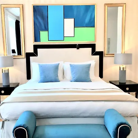 Luxury Mondrian Market Square Ii 4* Varsóvia