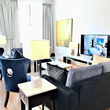 Luxury & Mondrian Market Square Ii Lejlighedshotel 5*