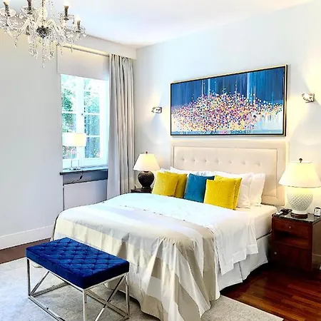 Luxury & Mondrian Market Square Ii Lägenhetshotell 5*