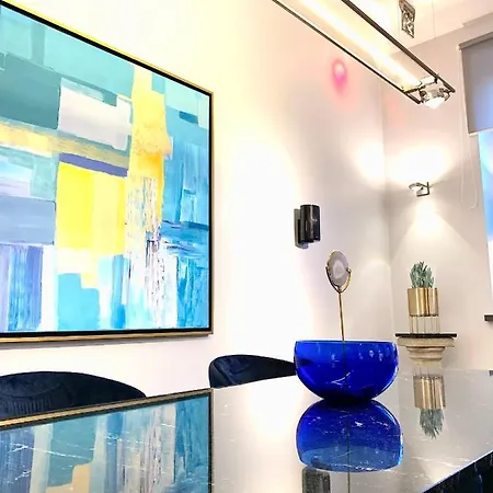 Luxury & Mondrian Market Square Ii Lejlighedshotel