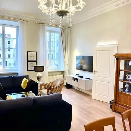 Luxury Mondrian Market Square Ii Apart Otel