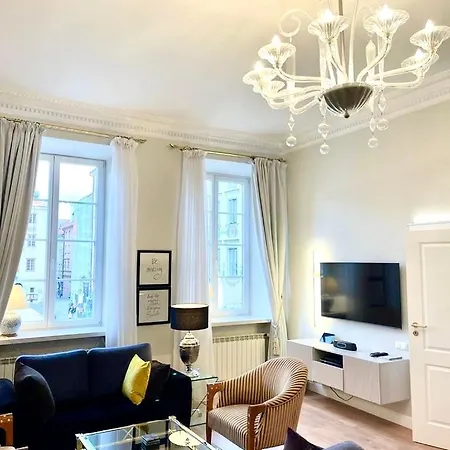 Luxury Mondrian Market Square Ii 4*
